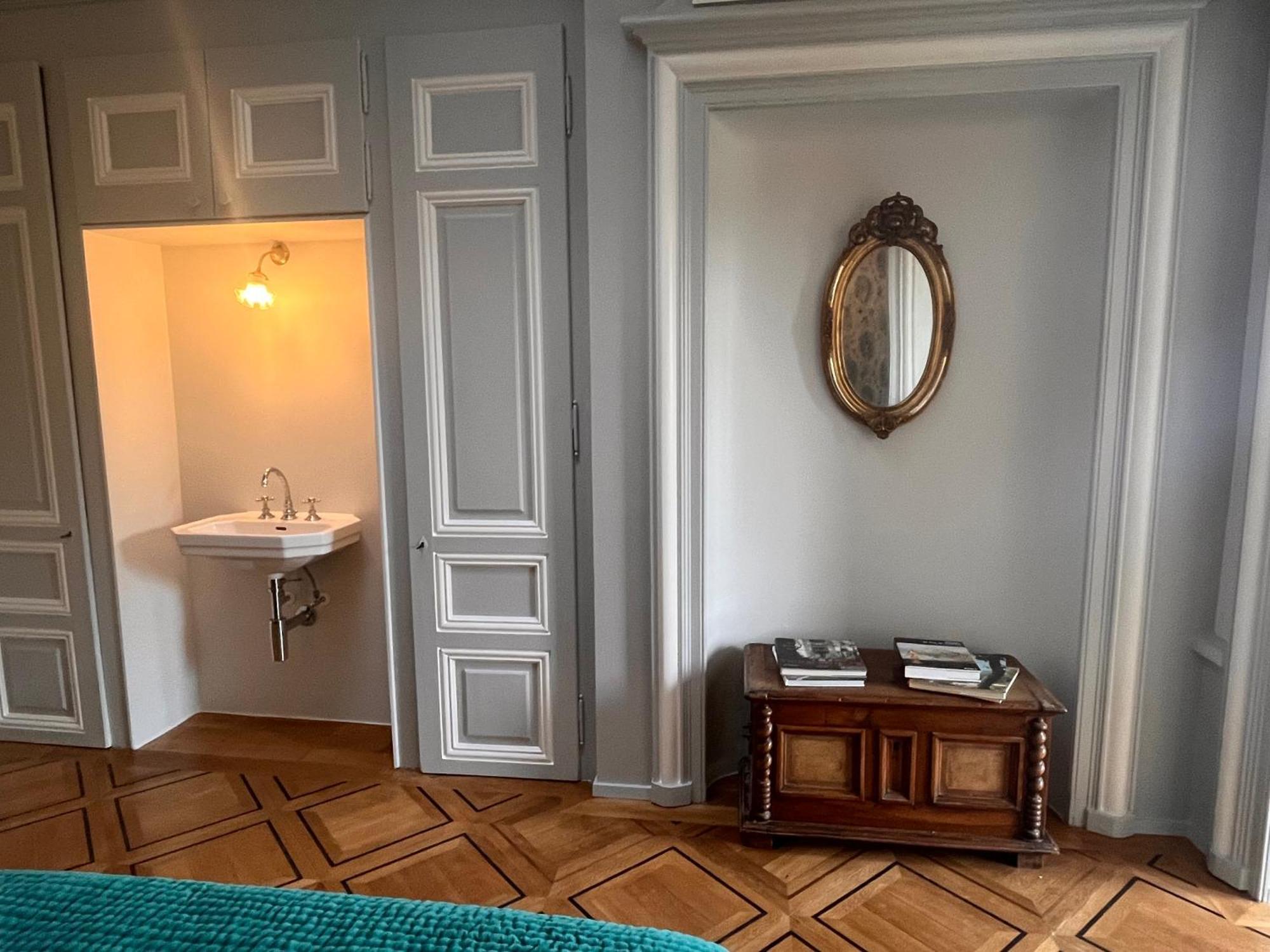 Hotel Le Faubourg 29 à Neuchâtel Extérieur photo